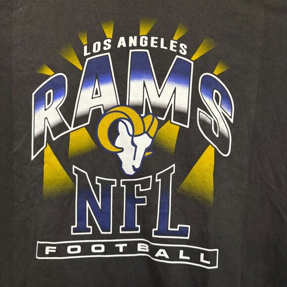 Rams NFL T-shirt size xxl - Picture 2 of 4